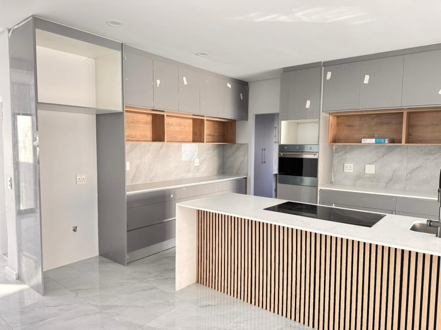 4 Bedroom Property for Sale in Sandown Western Cape